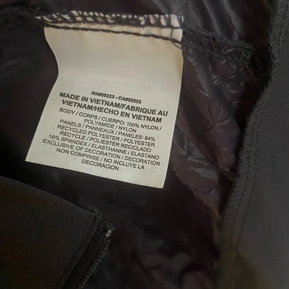 Nike Running Division Navy Packable Long Sleeve Top - Picture 7 of 11